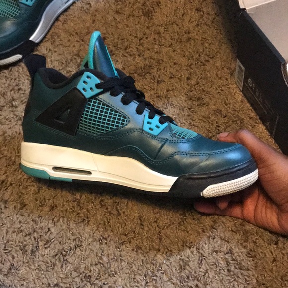 Jordan retro 4s 30th birthday edition. - Picture 2 of 4